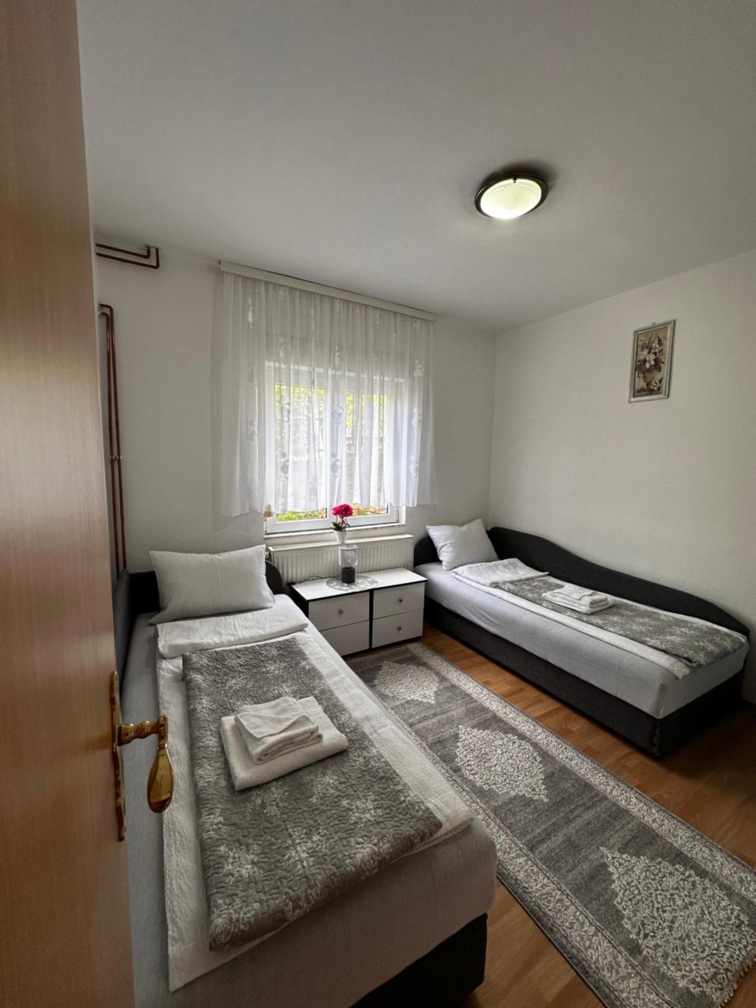 Ms Apartment Мостар Екстериор снимка